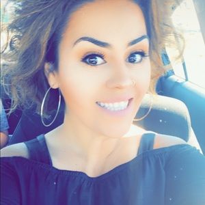 Meet your Posher, Jackie